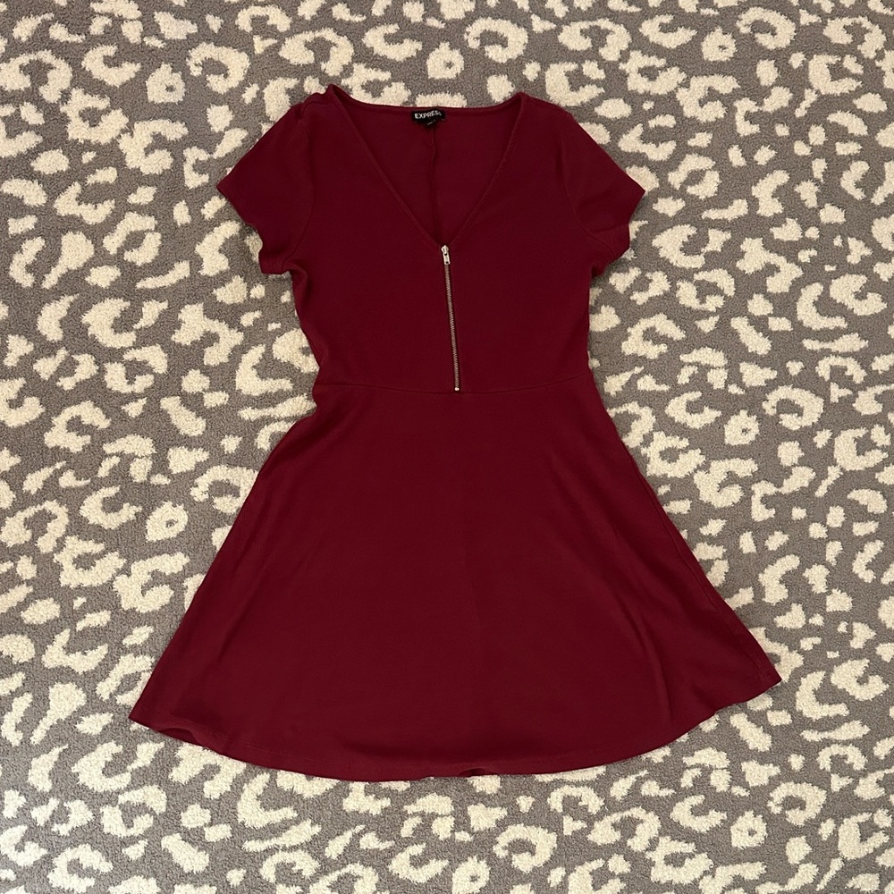 Express V-Neck Zipper Skater Dress - Picture 3 of 6